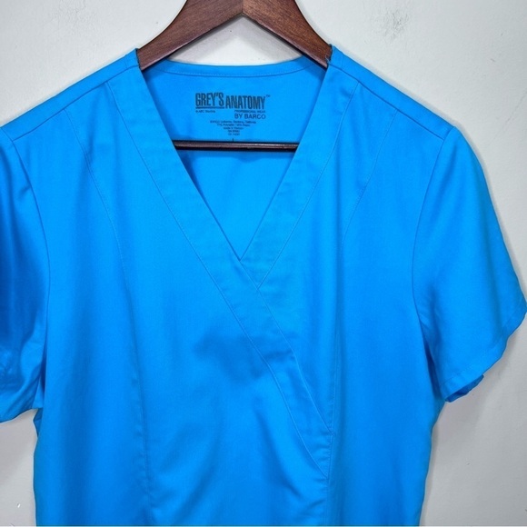 GREY’S Anatomy Blue Scrubs Size  Large - Picture 2 of 8